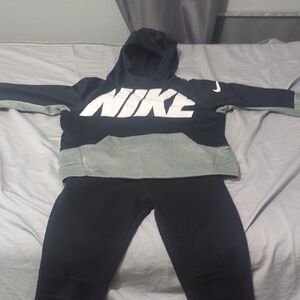 Nike Black and Gray Hoodie Outfit
